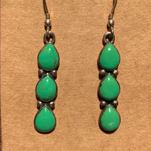 Sterling green turquoise 3 teardrops dangling - Picture 3 of 10